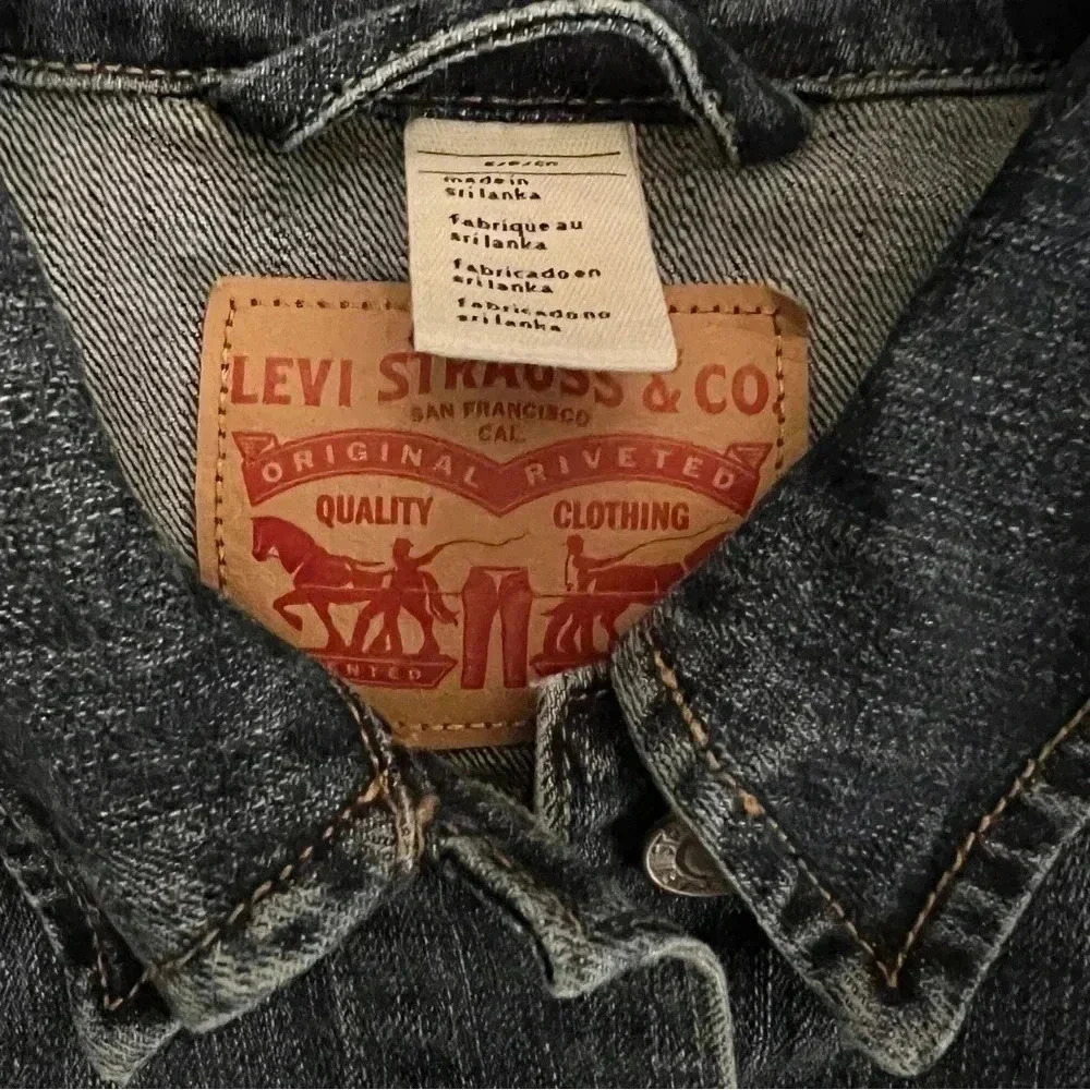 Levi’s Traditional Blue Jean Denim Jacket Red Tab Small - Picture 6 of 13